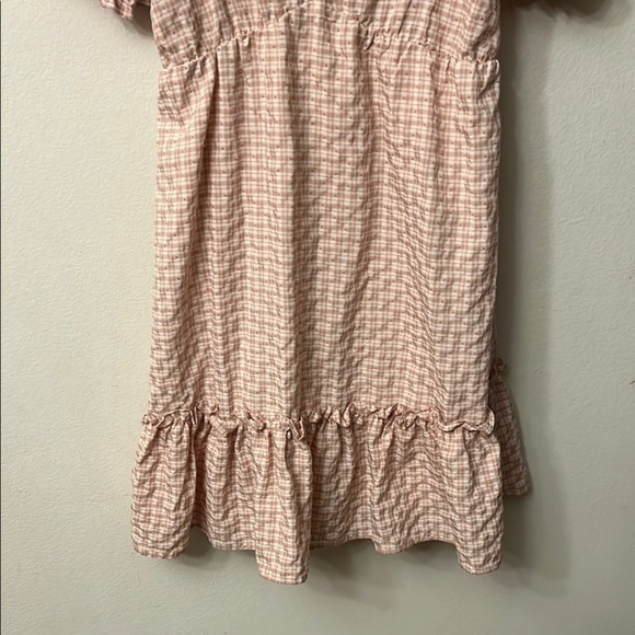 Nectar Elegant Pink Mini Dress with Flattering Fit 314 - Picture 5 of 10